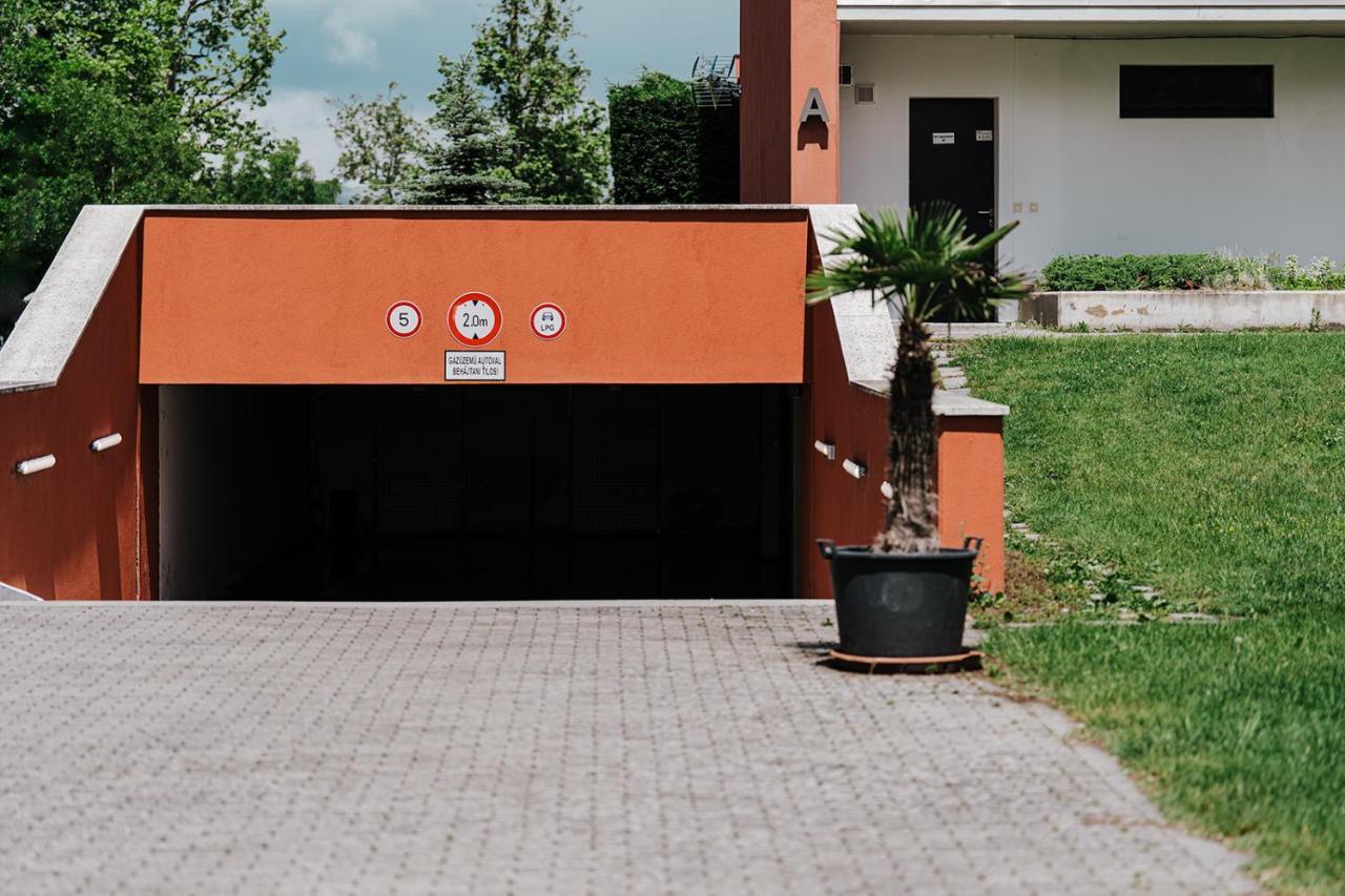 בלטונללה Butique Apartman מראה חיצוני תמונה